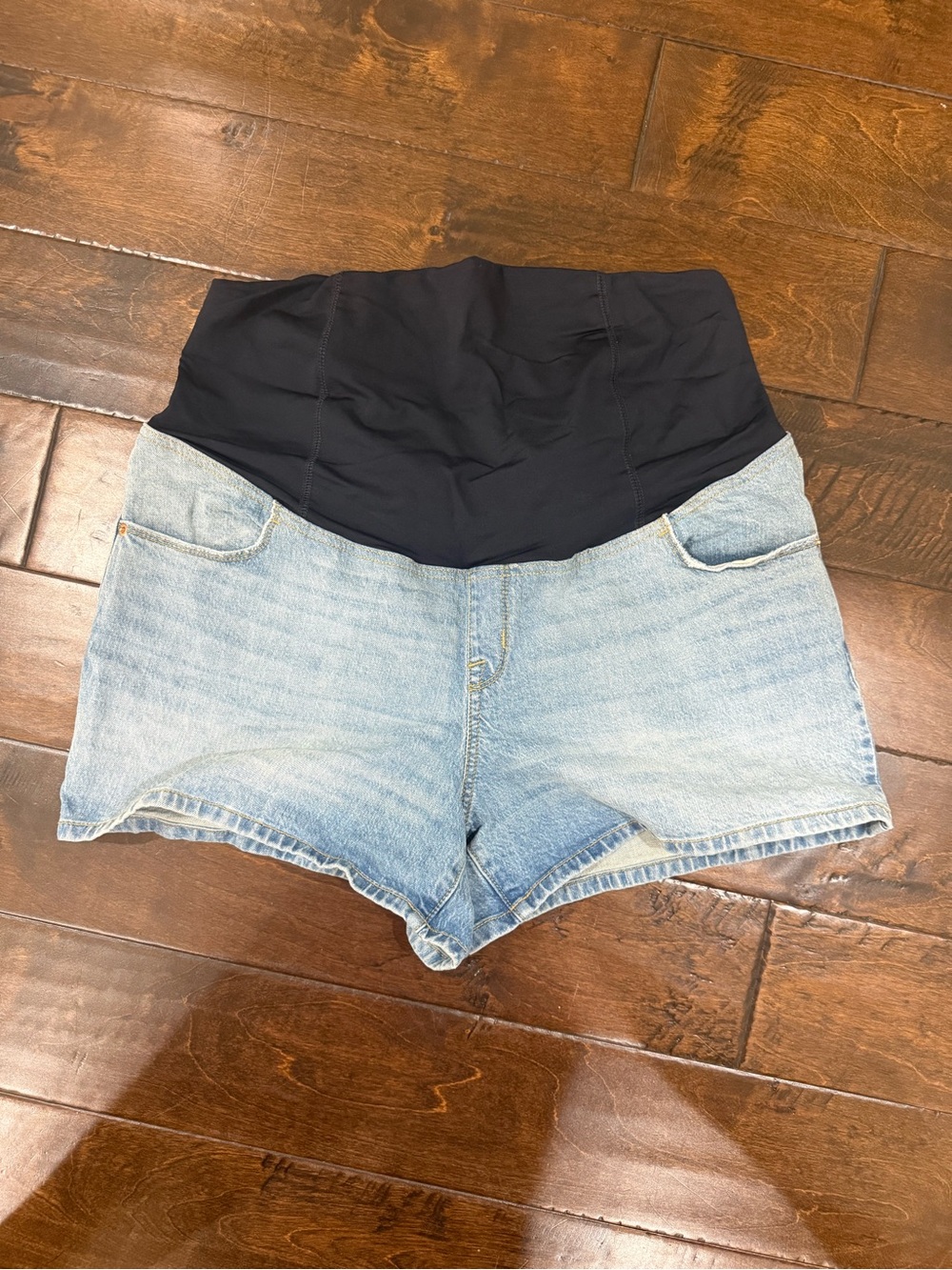 Isabel Maternity Denim Shorts